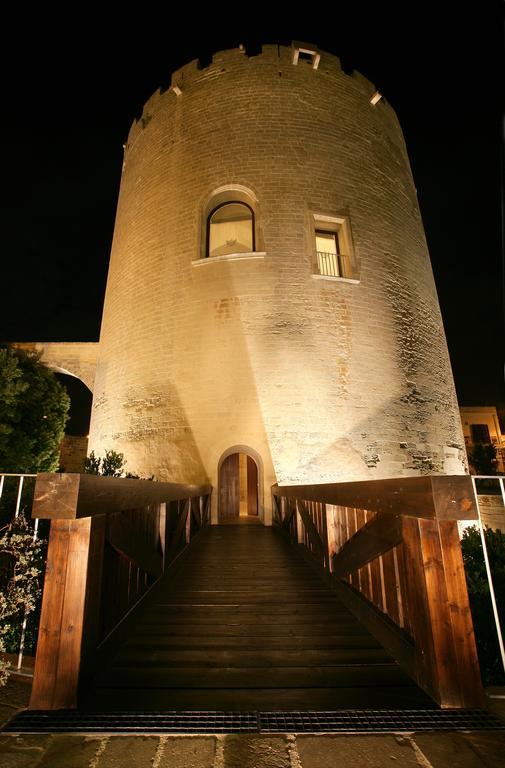 Dimora Storica Torre Del Parco 1419 Hotel Lecce Exterior photo